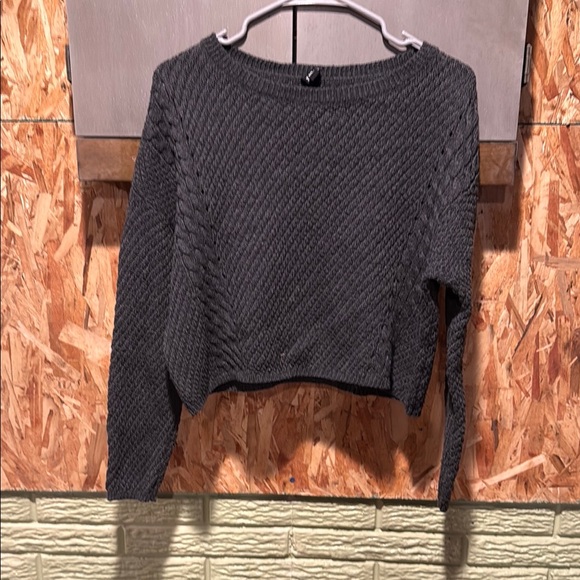 Gray Crew Neck Sweater with Textured Knit - Picture 1 of 1